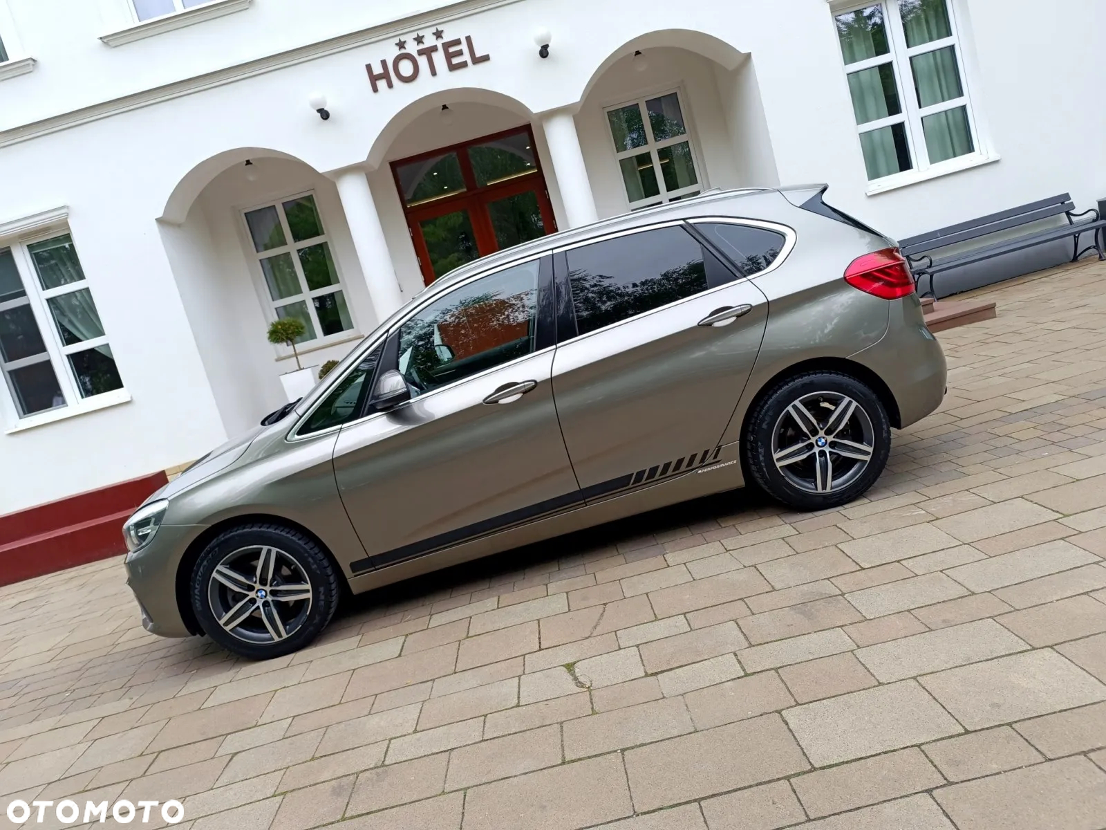 BMW Seria 2 218d Sport Line - 19