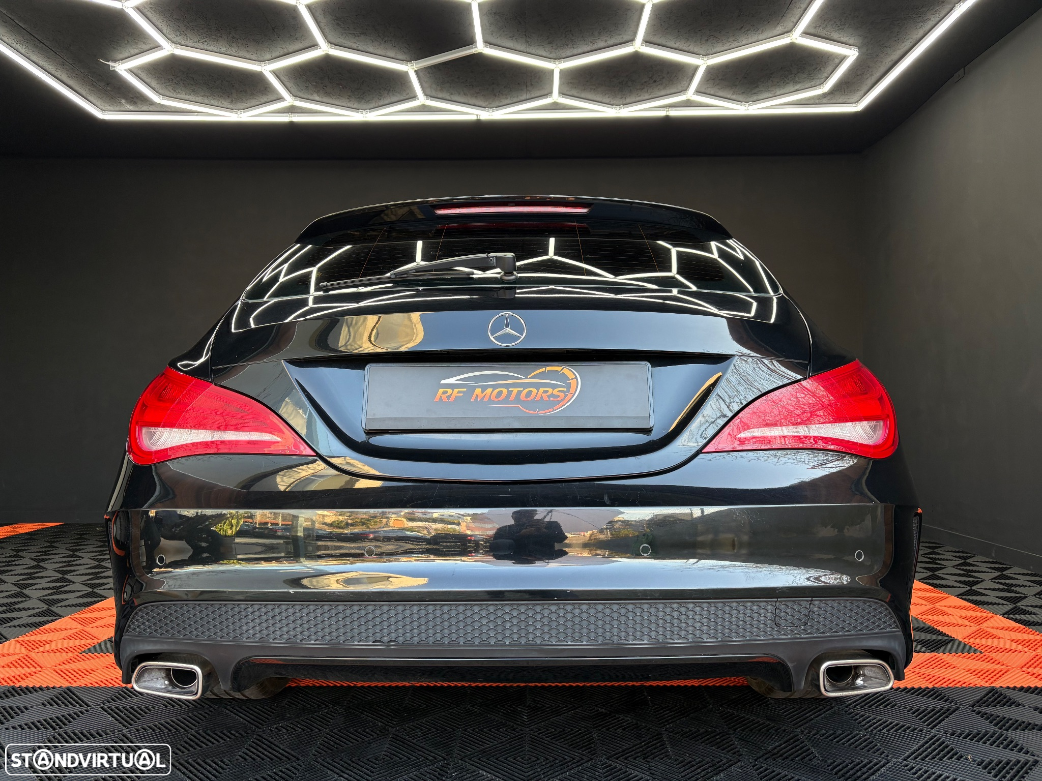 Mercedes-Benz CLA 200 d Shooting Brake AMG Line Aut. - 28