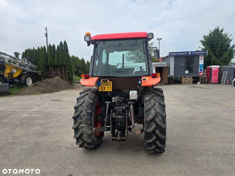 Kubota ME5700 Hydraulic Shuttle - 5