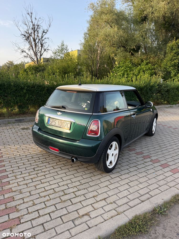 MINI Cooper Standard - 4
