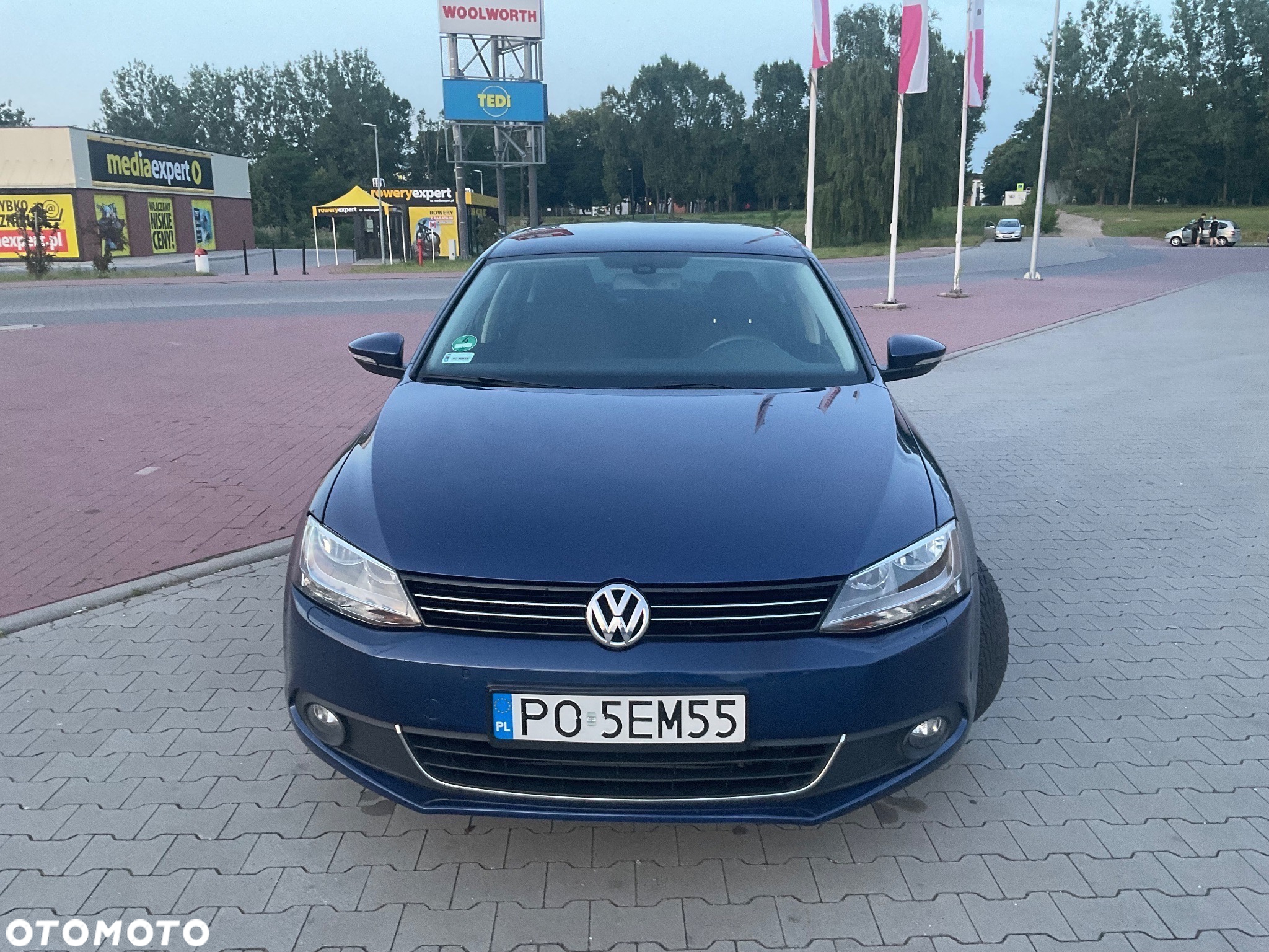 Volkswagen Jetta 2.0 TDI Life - 9