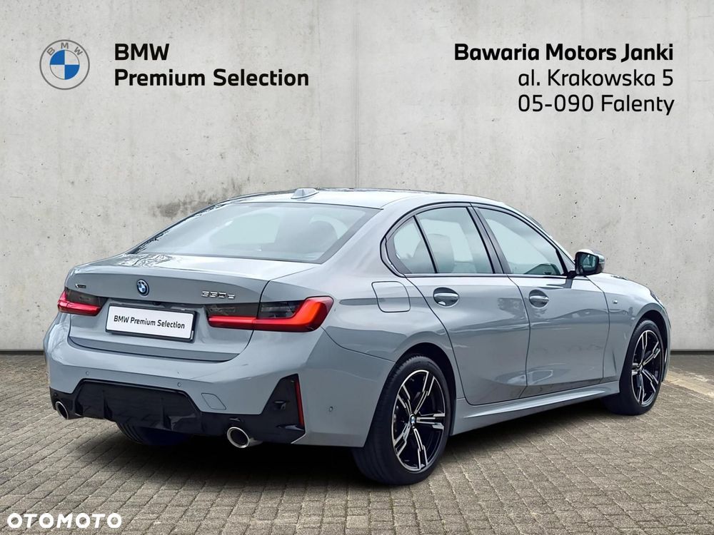 BMW 330E 2025 photo 3