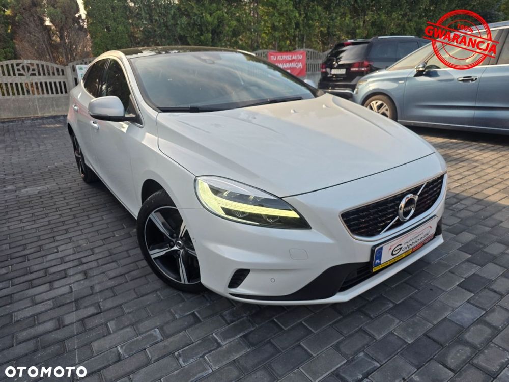 Volvo V40 - 18