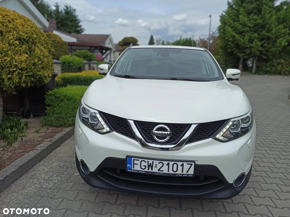Nissan Qashqai - 1