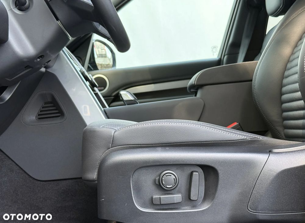 Land Rover Discovery D350 Gemini - 18