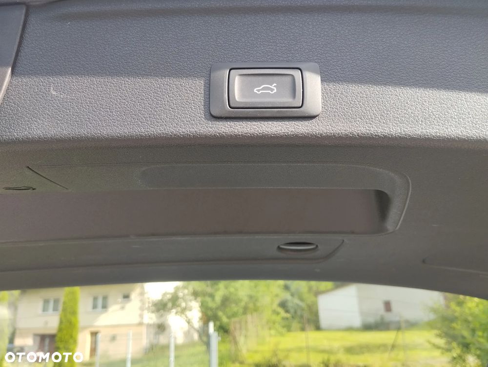 Audi A4 Avant 40 TDI S tronic quattro sport - 15
