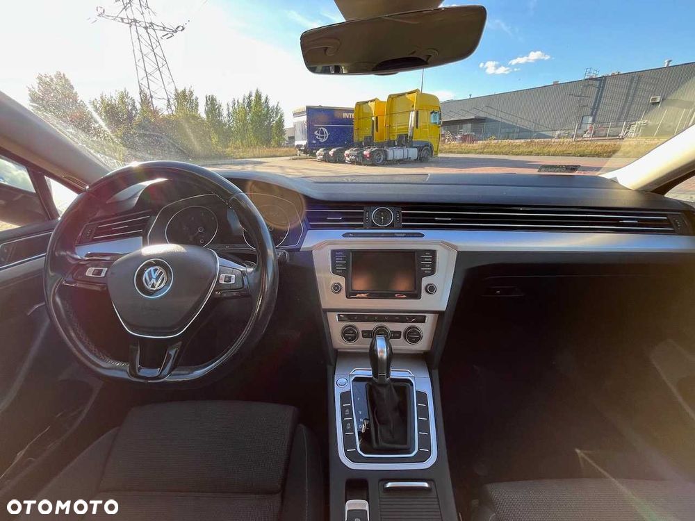 Volkswagen Passat Variant - 7