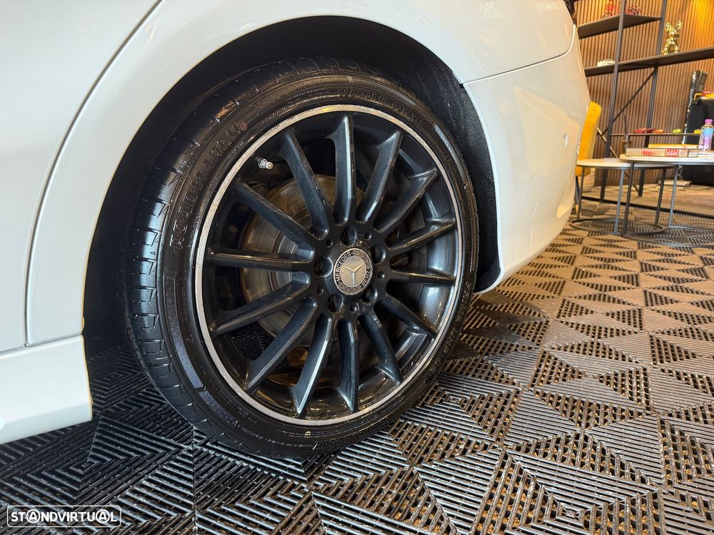 Mercedes-Benz CLA 220 (CDI) d 7G-DCT AMG Line - 15