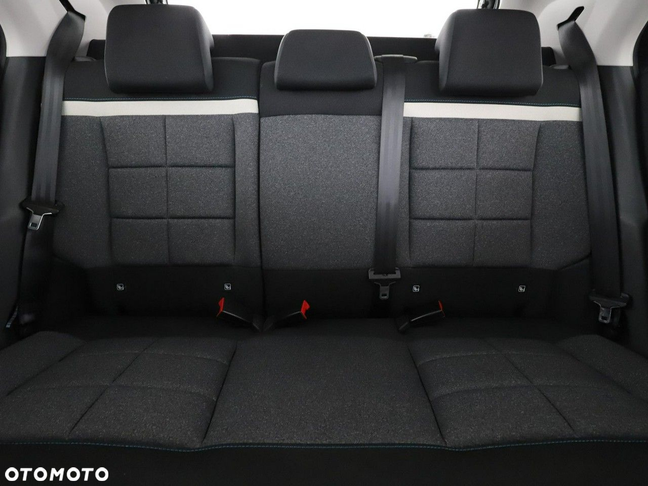 Citroën C4 Cactus Pure Tech e-THP 110 Stop&Start Shine - 18