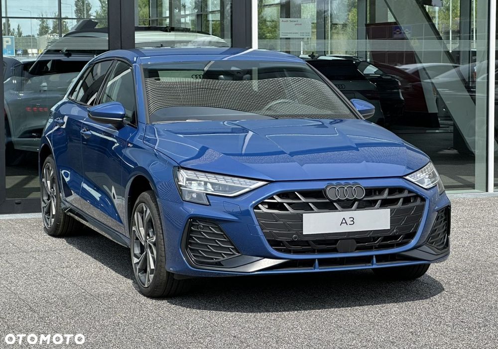 Audi A3 Sportback - 3