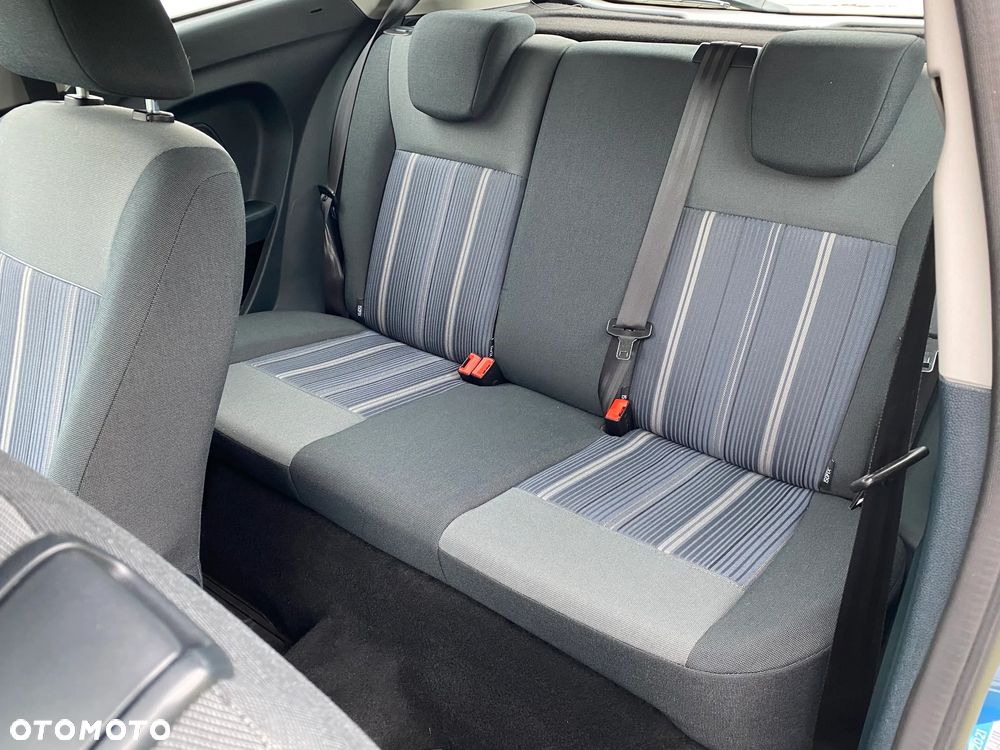 Ford Fiesta 1.25 Ambiente - 12