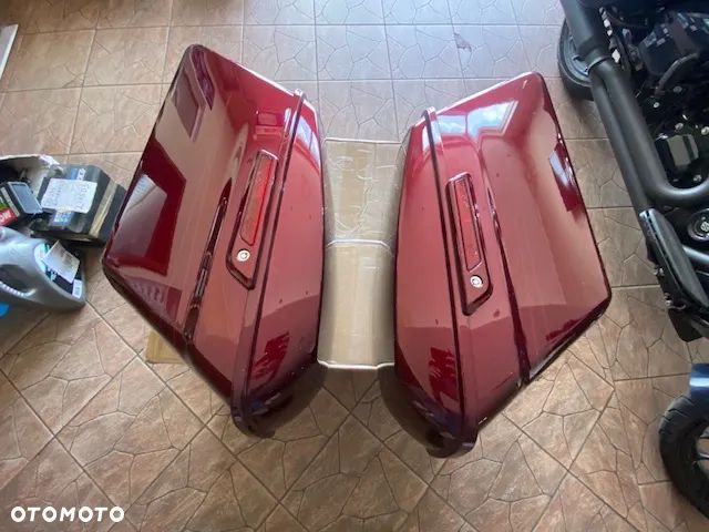 KUFER PRAWY HARLEY TOURING STREET GLIDE ROAD 14- - 2
