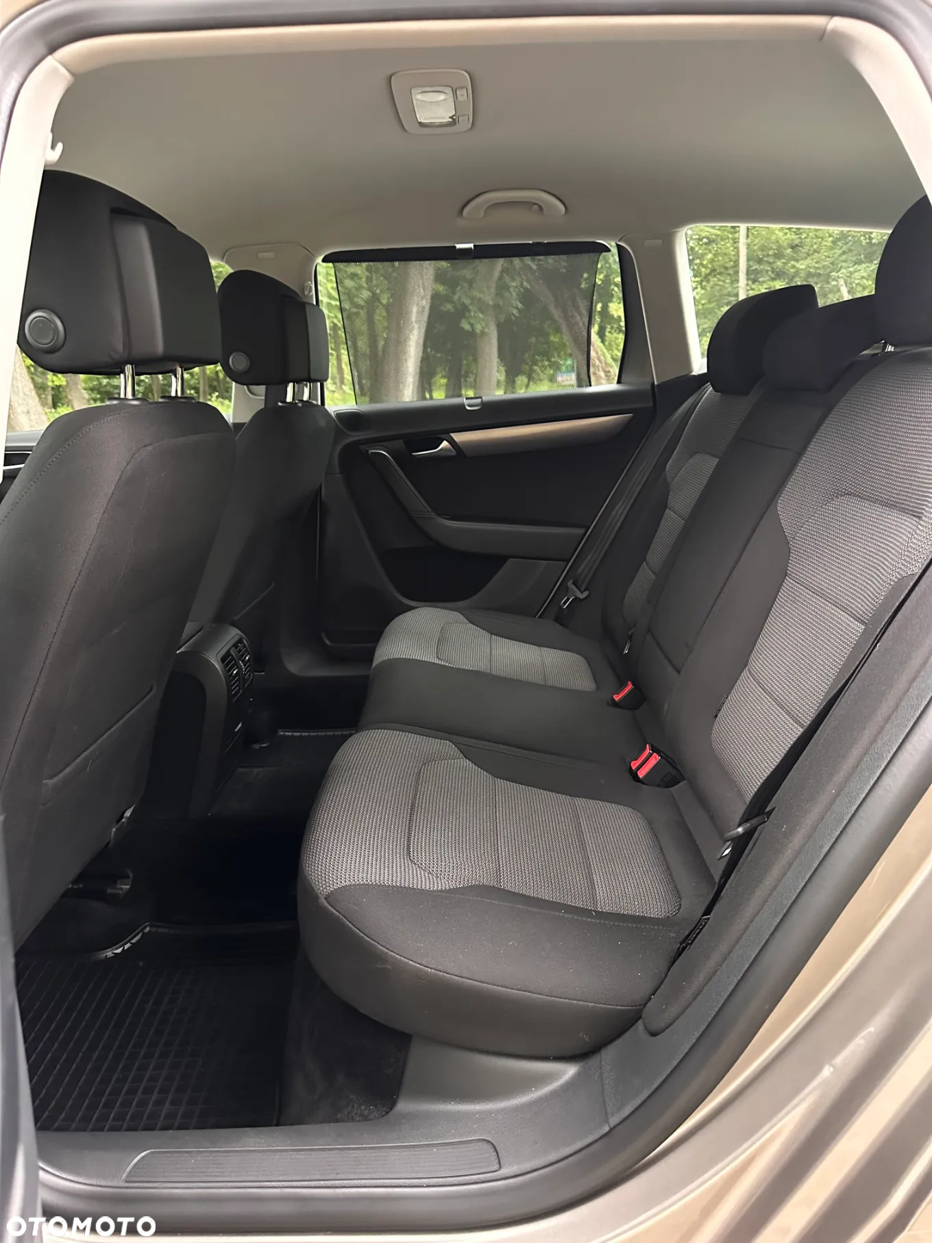 Volkswagen Passat 2.0 TDI 4Mot Highline - 12