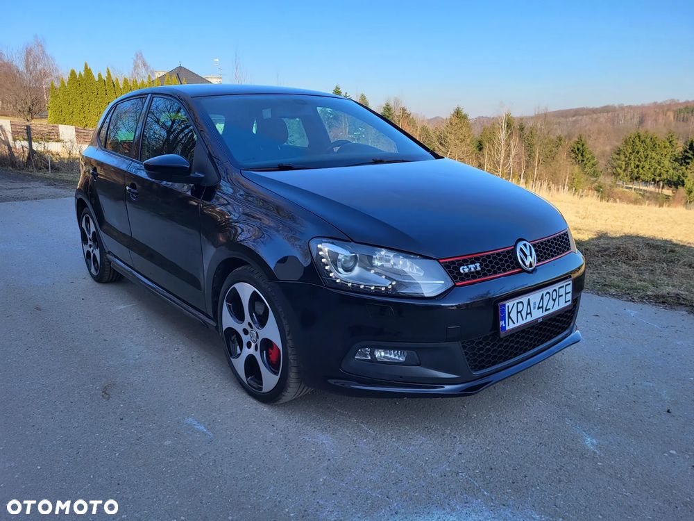 Volkswagen Polo 1.4 DSG GTI - 12