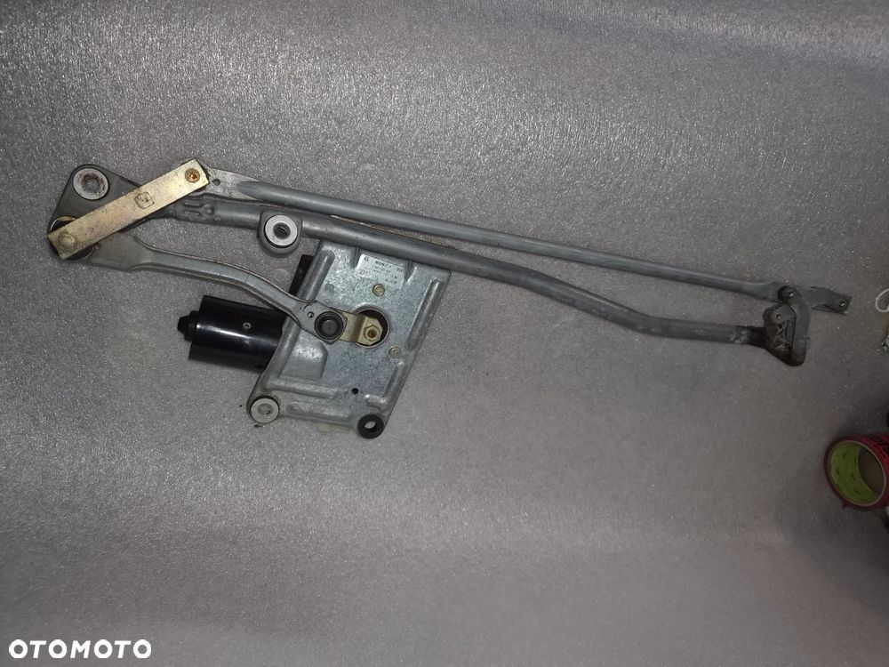 Mechanizm silnik wycieraczek Audi A8 D2 przed liftem - 3