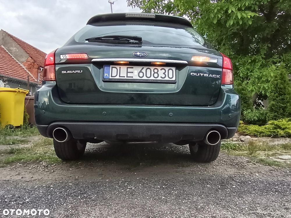 Subaru Outback - 6