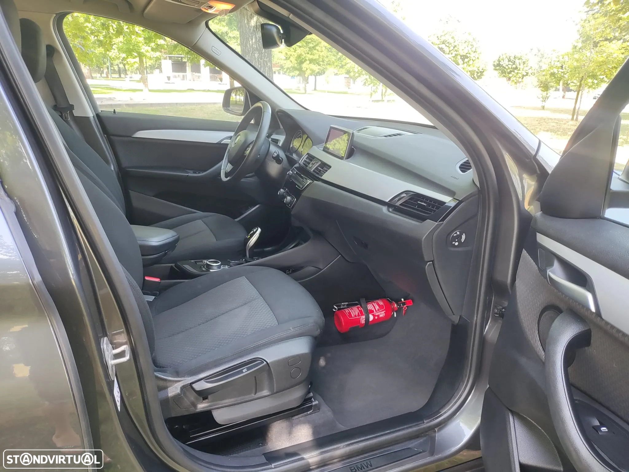 BMW X1 16 d sDrive Advantage Auto - 23