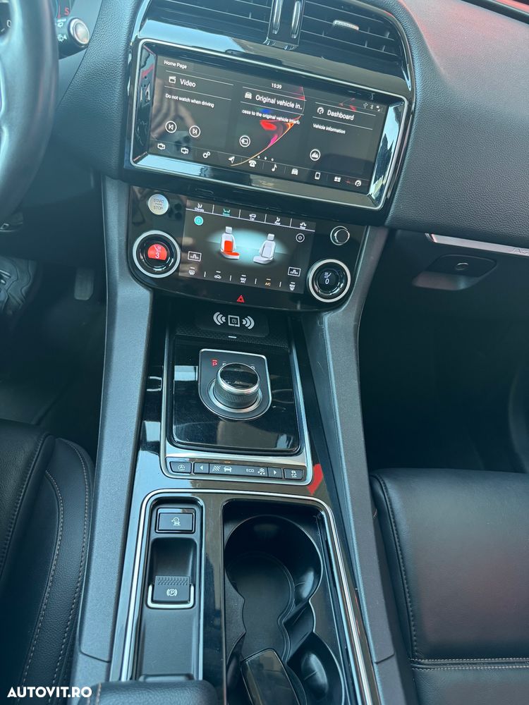 Jaguar F-Pace 20d AWD Aut. Prestige - 22