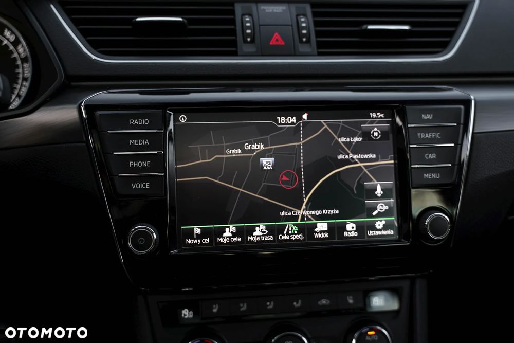 Skoda Superb 2.0 TDI L&K - 25