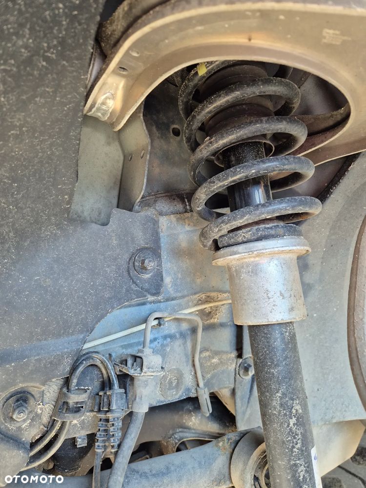 Mercedes-Benz Klasa E 320 T Avantgarde - 19