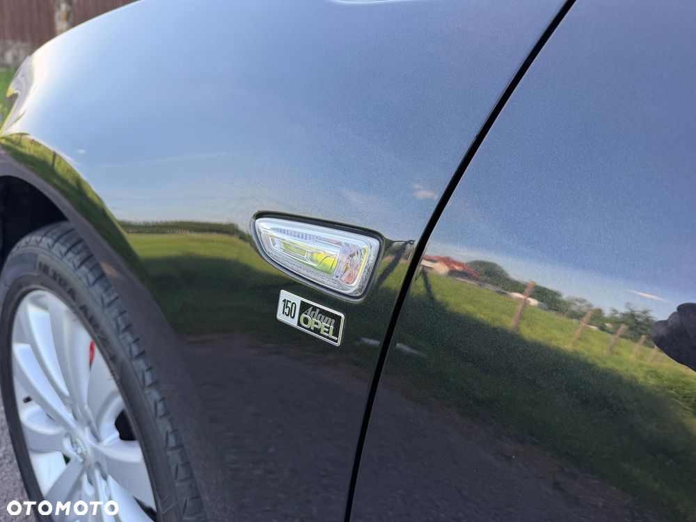 Opel Astra 1.4 Turbo 150 Jahre - 32