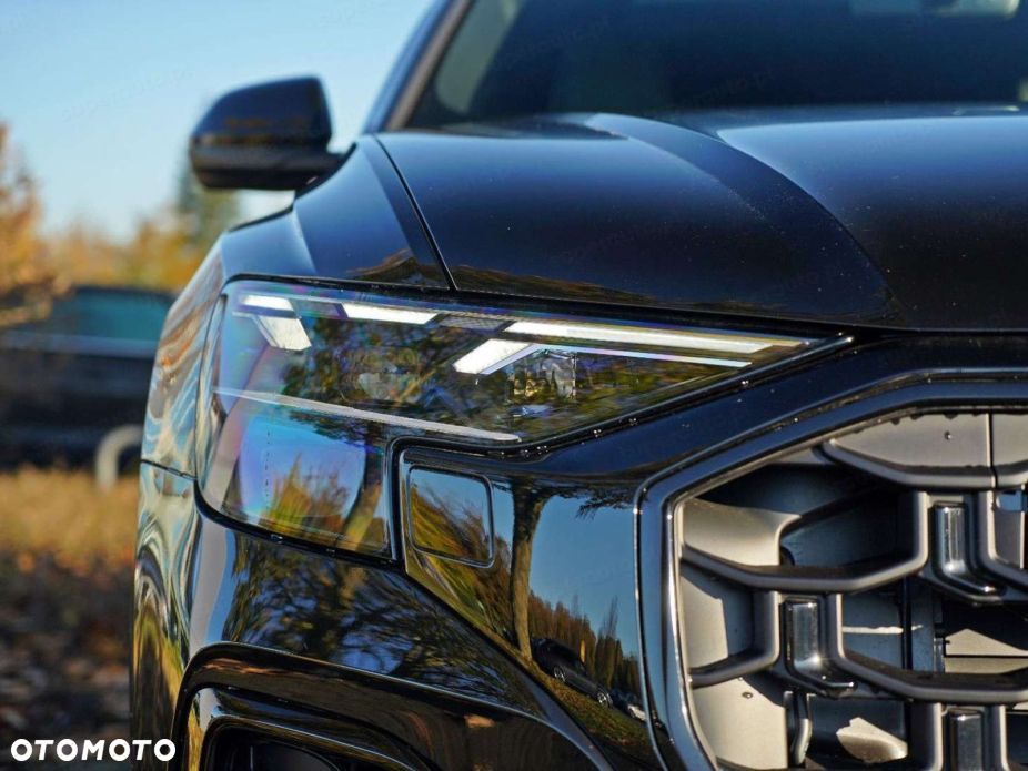 Audi Q8 - 17
