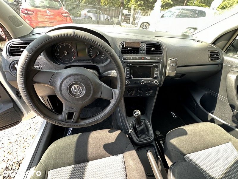 Volkswagen Polo - 12