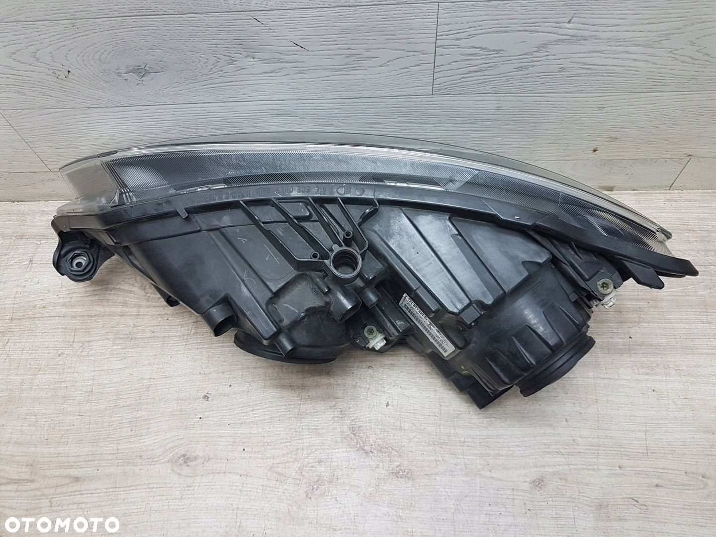 Lampa przednia prawa Skoda Fabia Mk3 NJ 6V1941016B - 4