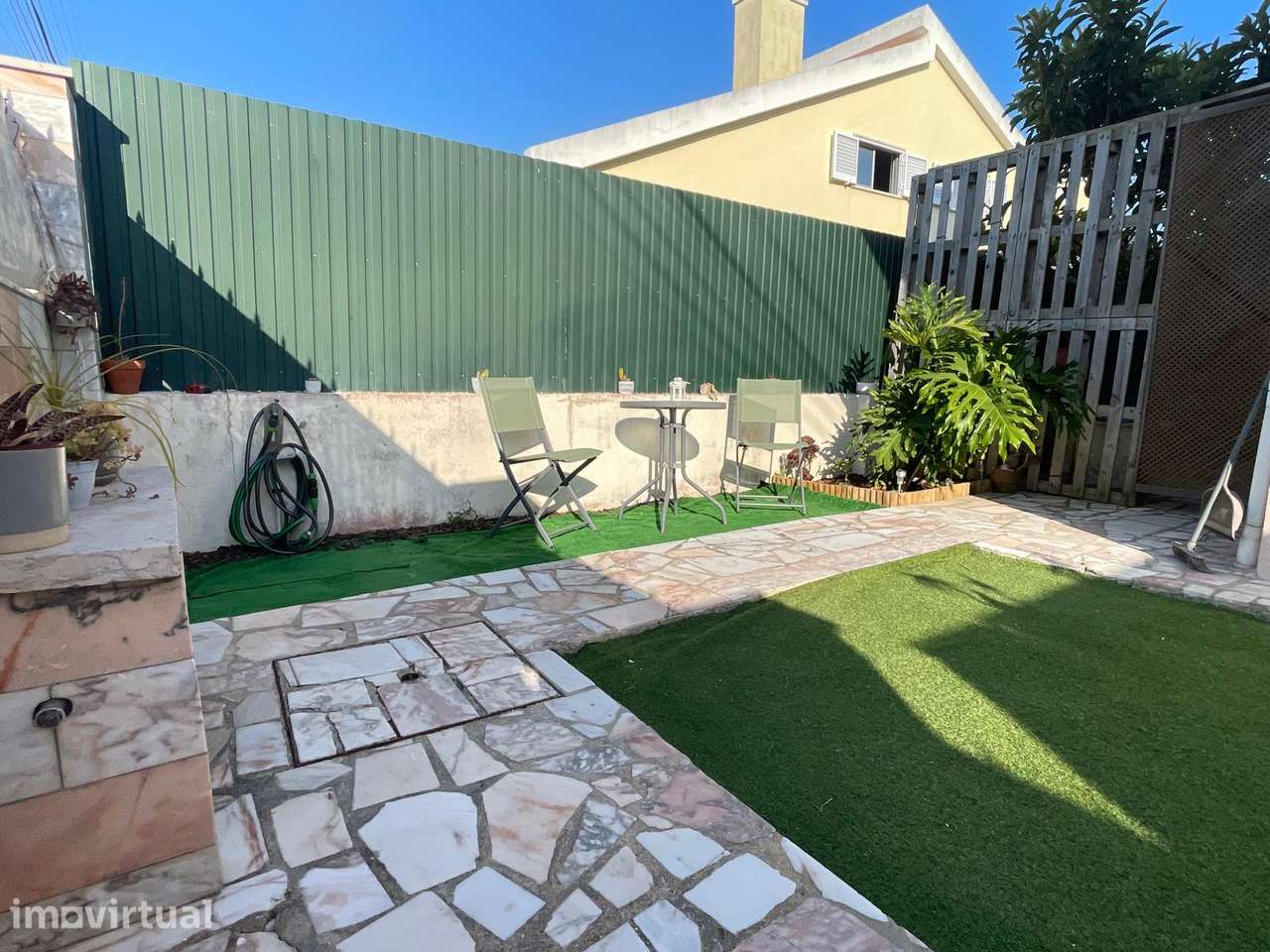 T3 com jardim - Quinta do Conde - Grande imagem: 2/17