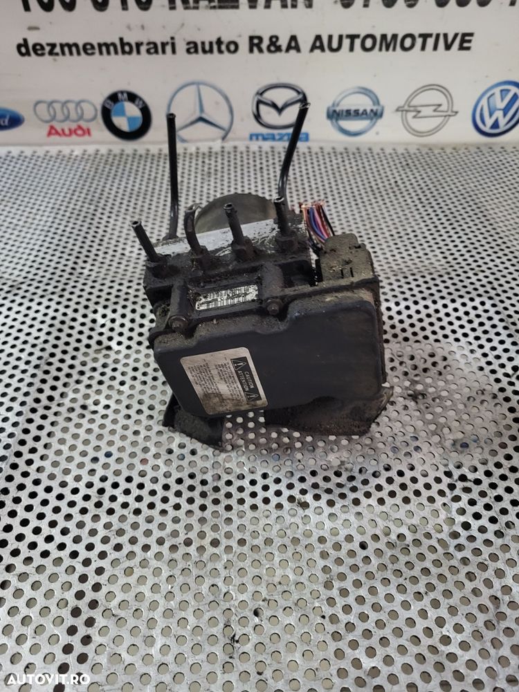 Modul Pompa Unitate Abs Toyota Avensis T25 An 2003-2004-2005-2006-2007-2008 Dezmembrez Toyota Avensis T25 An 2003-2004-2005-2006-2007-2008 2.0 Diesel Motor D4D 116 Cai - 6