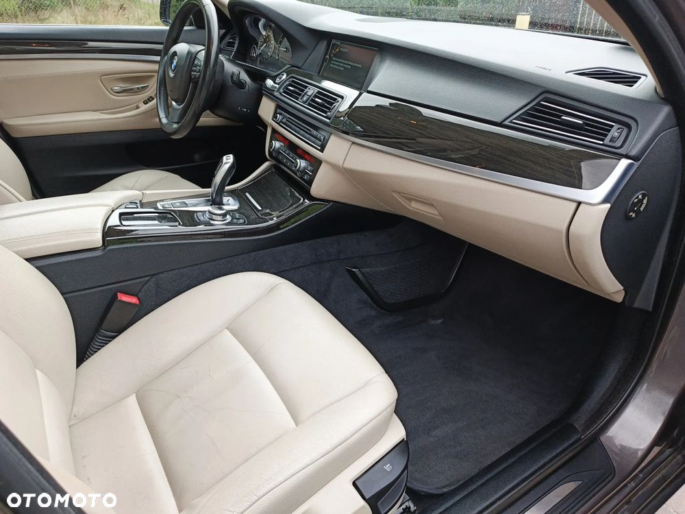 BMW Seria 5 - 16