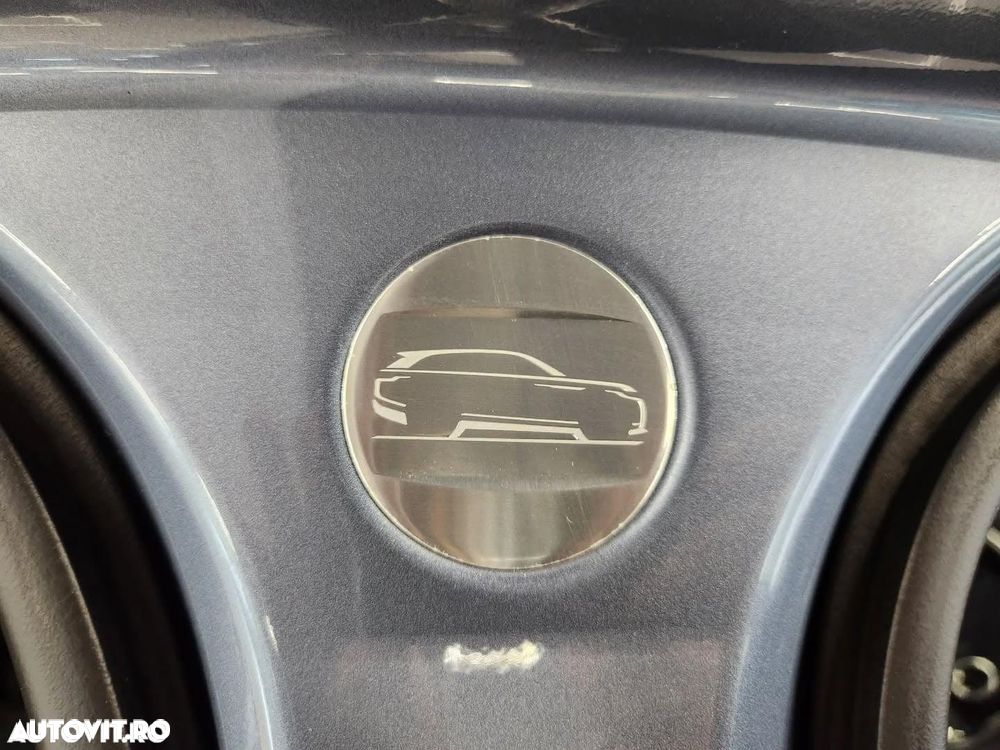 Land Rover Range Rover Velar 2.0 SE - 32