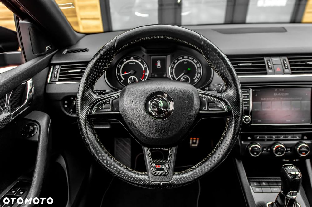 Skoda Octavia 2.0 TSI (Green tec) DSG RS - 23