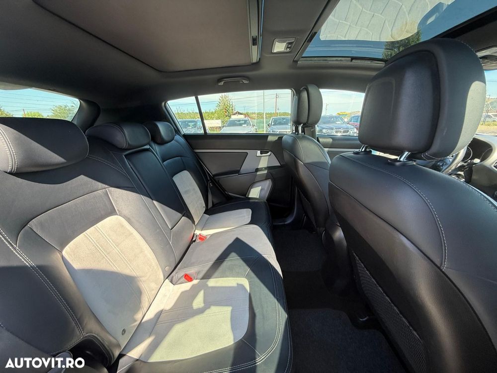 Kia Sportage - 10