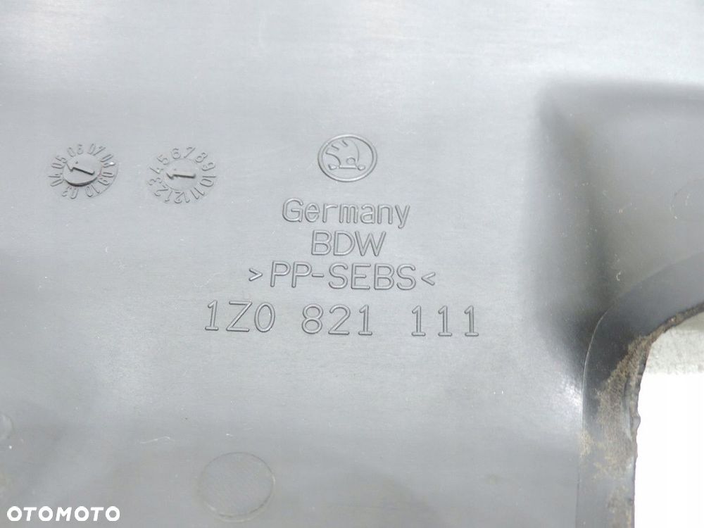 WYGŁUSZENIE BŁOTNIKA LEWY PRZÓD SKODA OCTAVIA II - 6