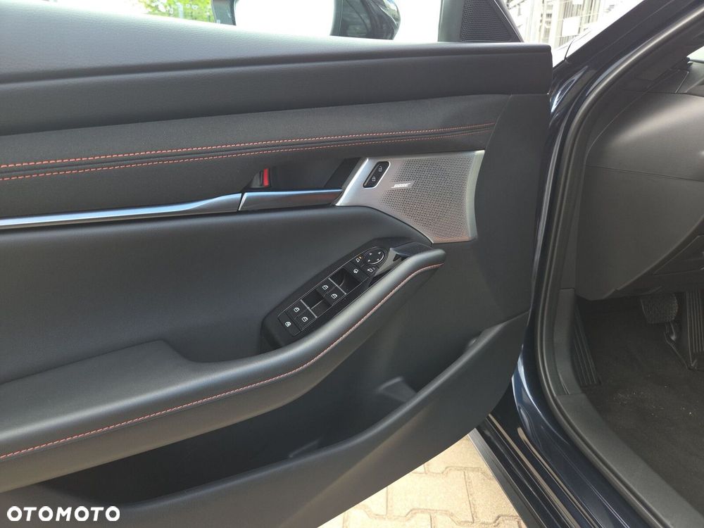 Mazda 3 - 11