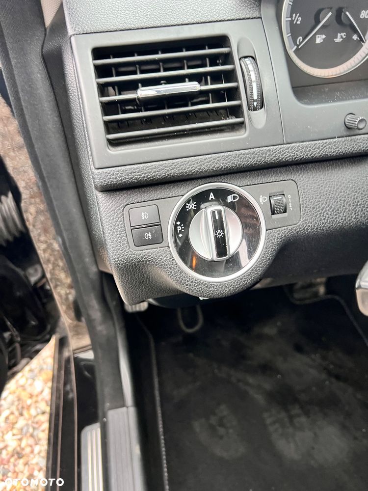 Mercedes-Benz Klasa C 200 T CDI DPF Automatik BlueEFFICIENCY - 11