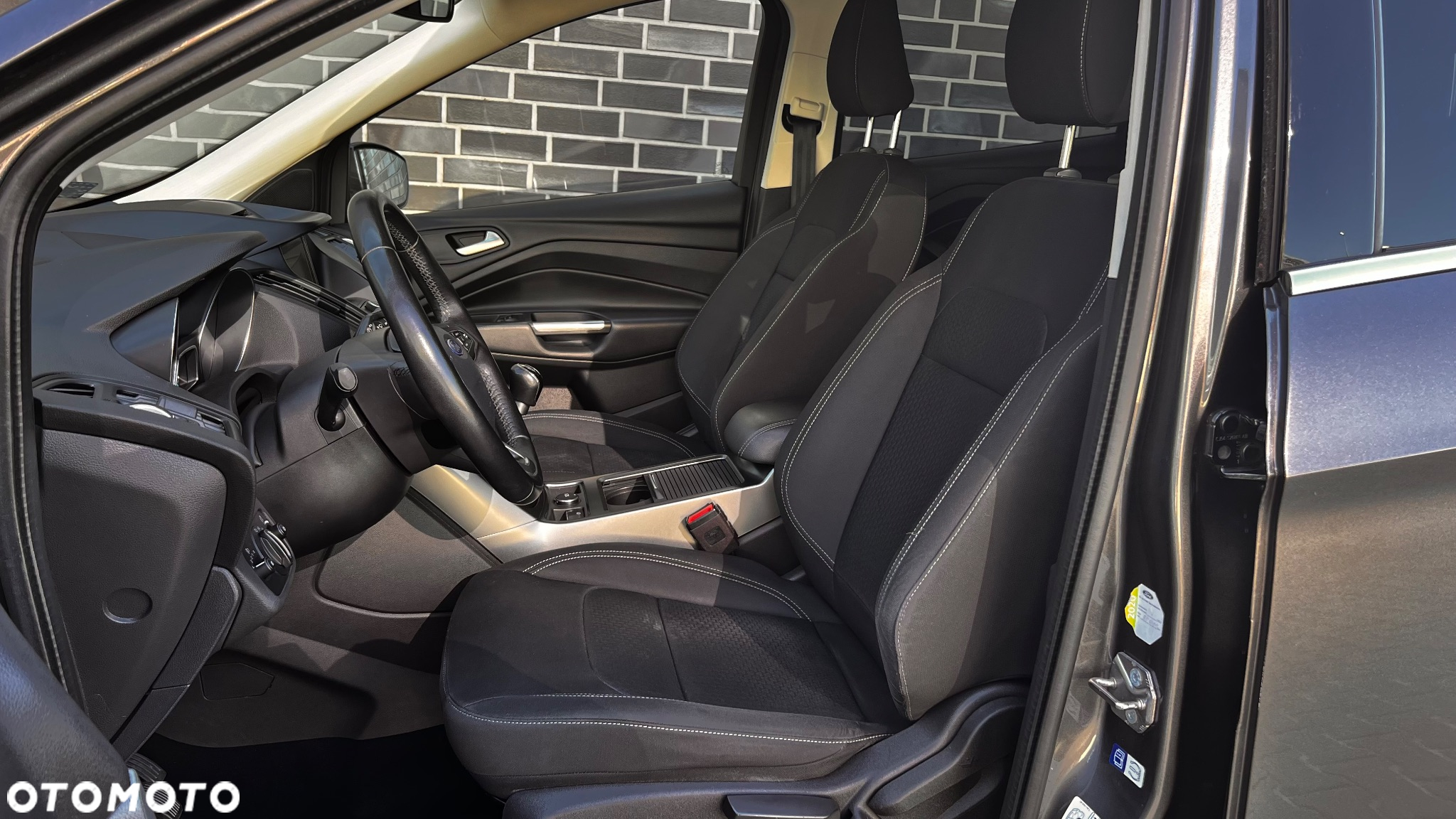 Ford Kuga 1.5 EcoBoost 2x4 Titanium - 26