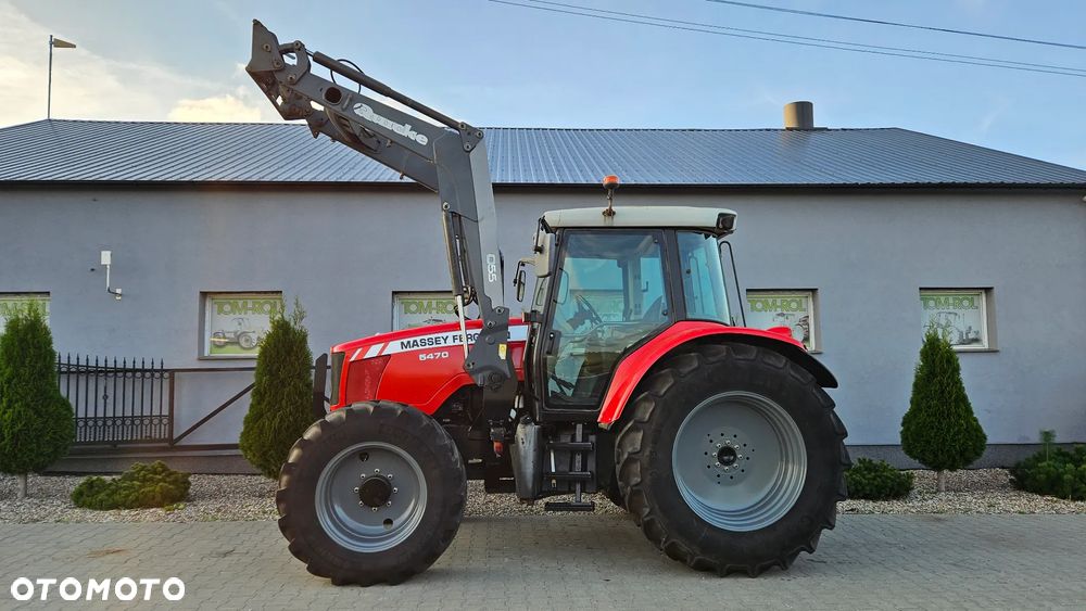 Massey Ferguson 5470