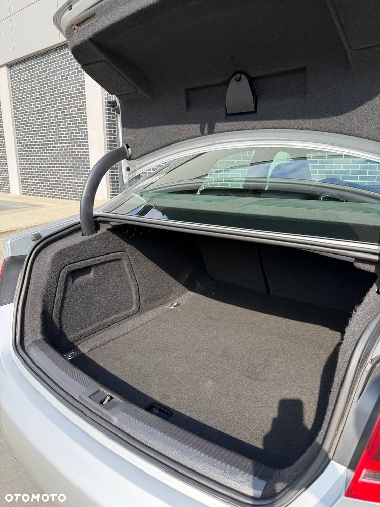 Audi A4 Limousine - 23
