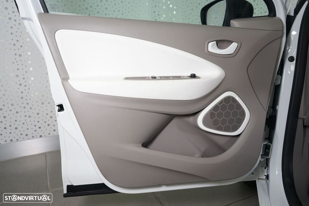 Renault Zoe (c/ Bateria) Life - 17