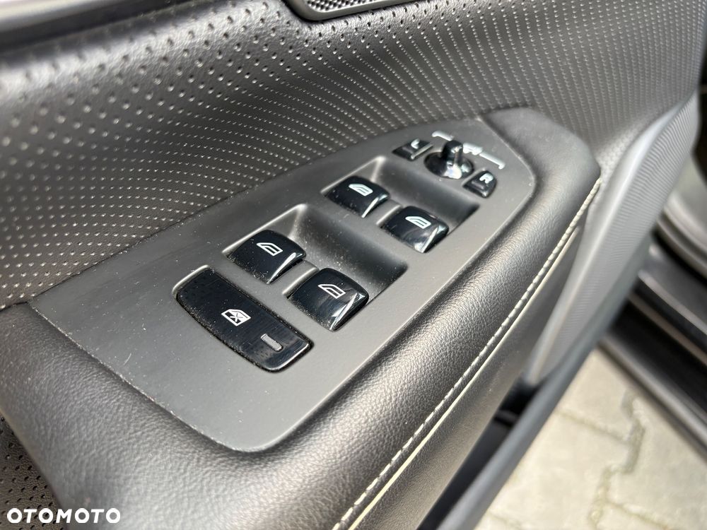 Volvo S90 D3 R-Design - 8