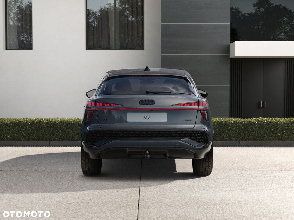 Audi Q3 Sportback - 5