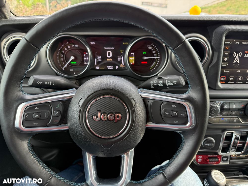 Jeep Wrangler 2.0 AT8 4WD Rubicon - 10