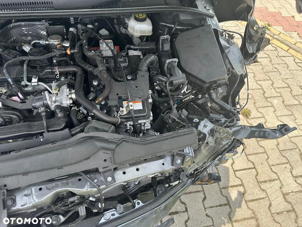 Toyota Corolla - 13