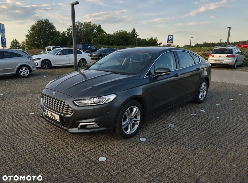 Ford Mondeo 2.0 EcoBoost Titanium - 3