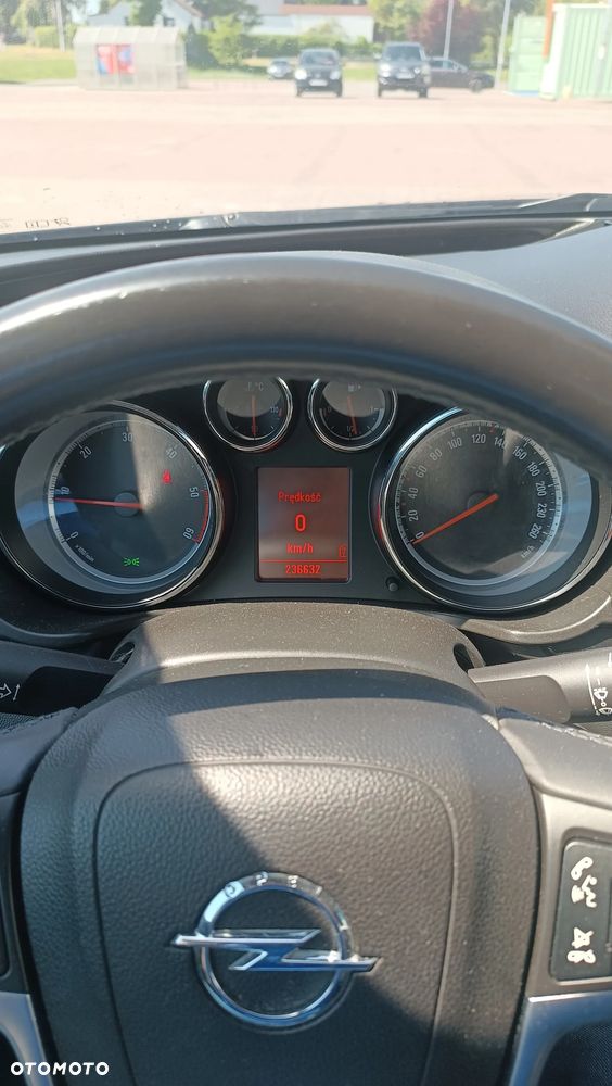 Opel Insignia 2.0 CDTI Cosmo - 2