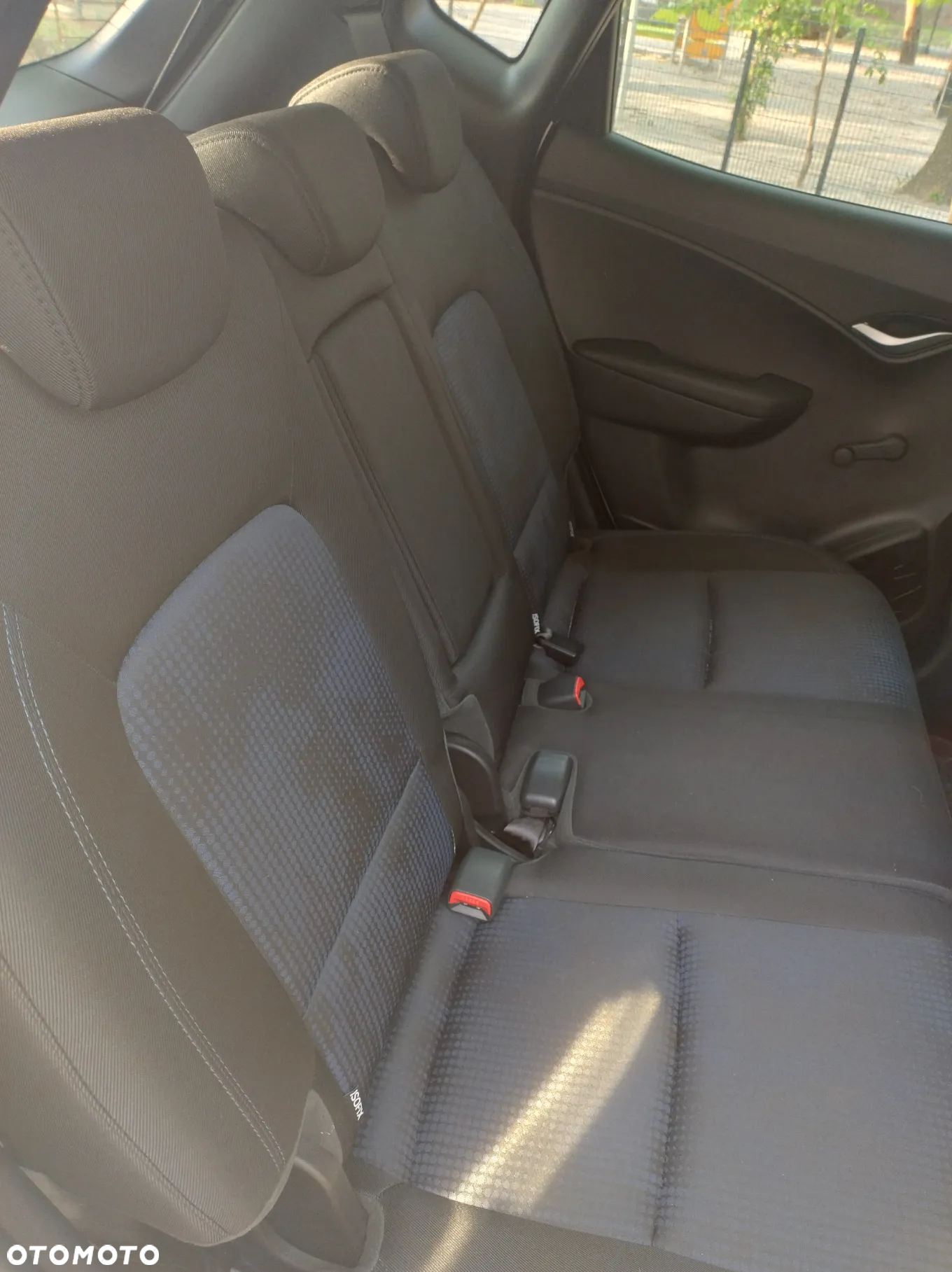 Hyundai ix20 1.4 Comfort - 14