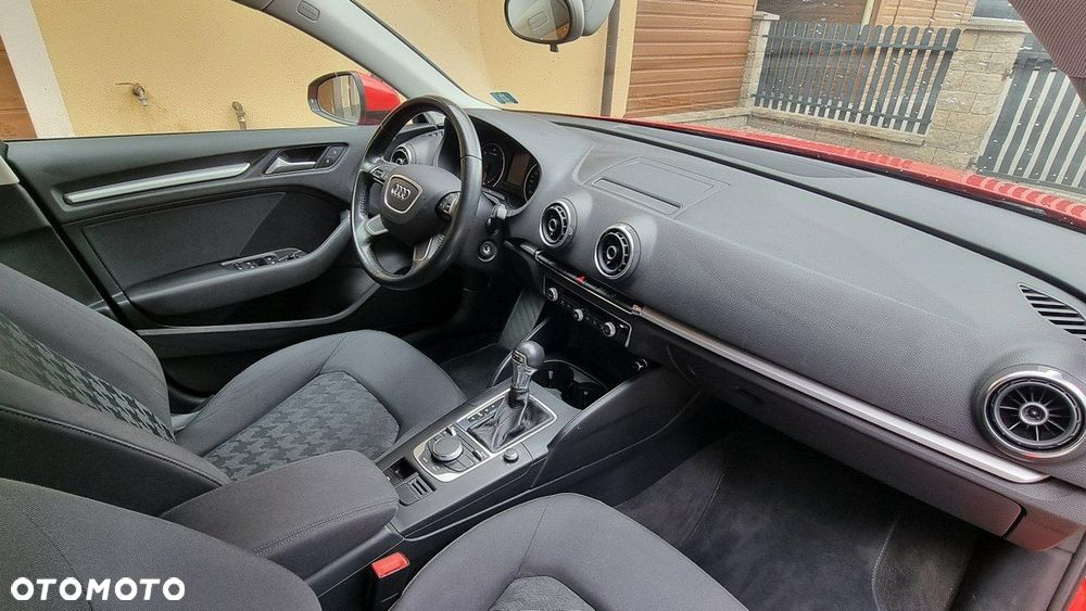 Audi A3 Sportback - 12