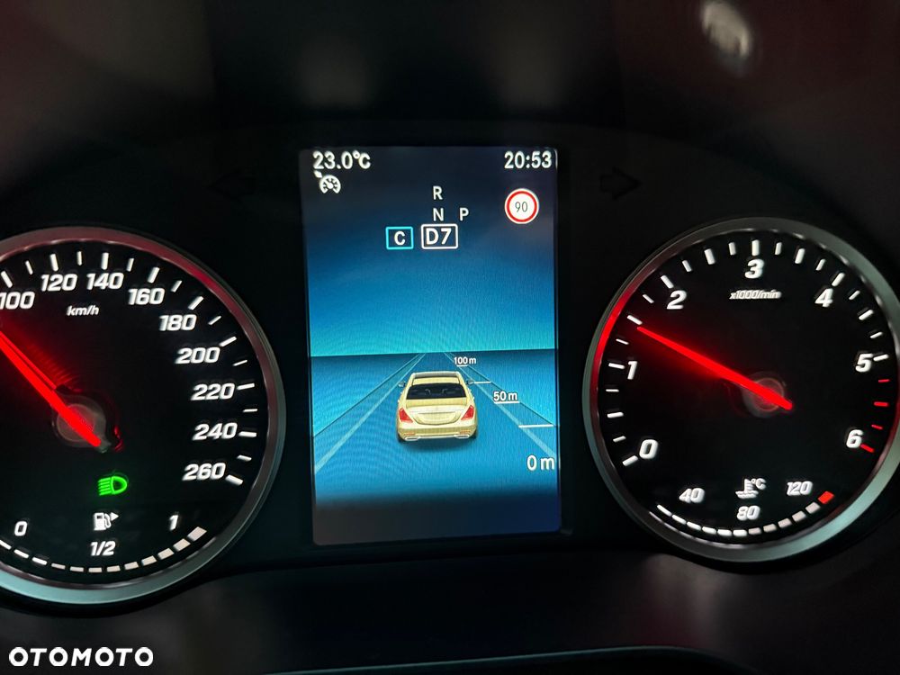 Mercedes-Benz Klasa C 220 d 4Matic 9G-TRONIC Night Edition - 24